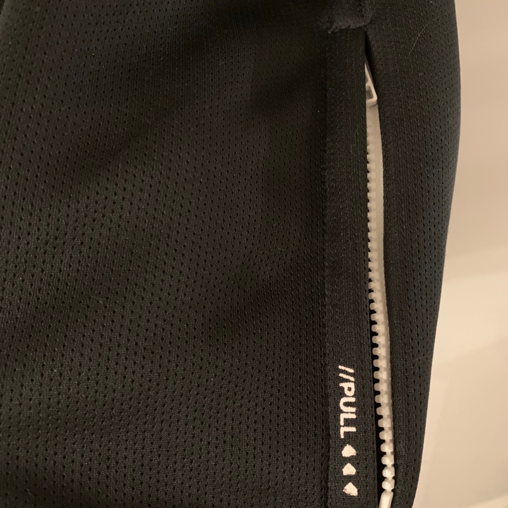 Analog performance hoodie - Picture 3 of 8